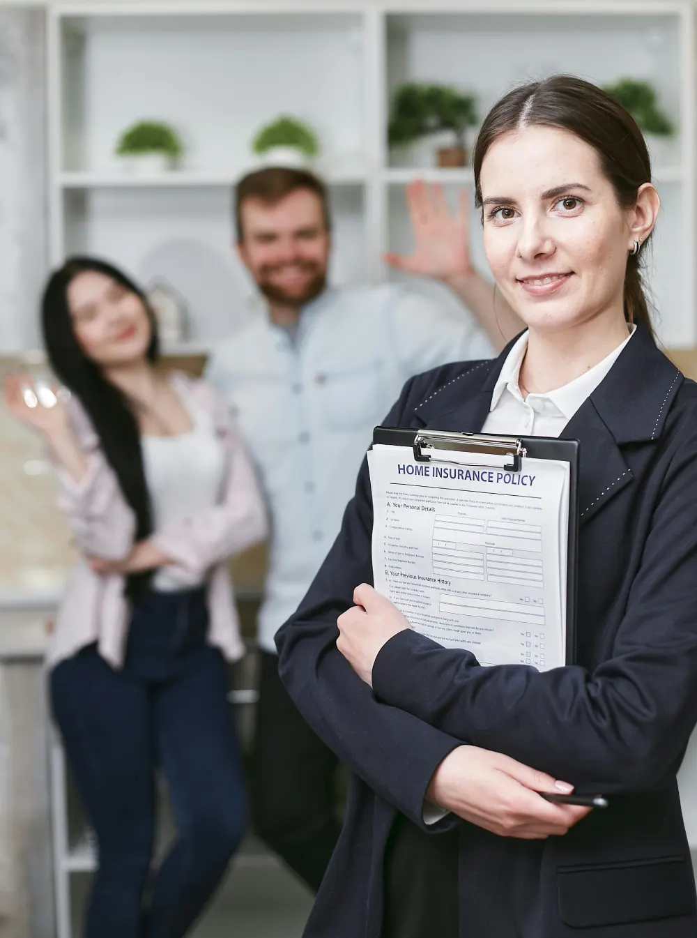 couple with insurance agent